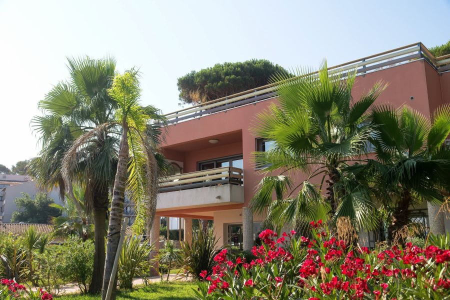 Un team al vostro servizio + restiamo in contatto