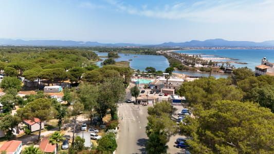 image LUGLIO AL CAMPEGGIO SAINT-AYGULF PLAGE: L’ESTATE È AL SUO APICE